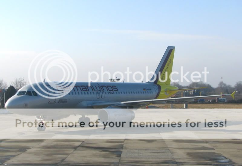 http://i472.photobucket.com/albums/rr86/romanian_spotter/Venezia%20-%20Jan%202009/V02.jpg