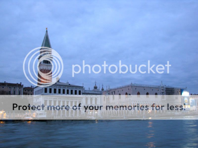 http://i472.photobucket.com/albums/rr86/romanian_spotter/Venezia%20-%20Jan%202009/V35.jpg