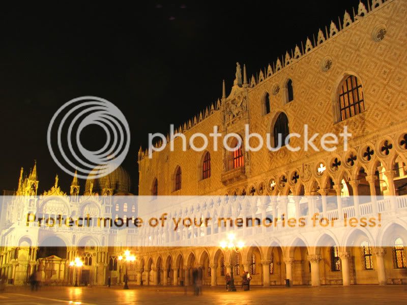 http://i472.photobucket.com/albums/rr86/romanian_spotter/Venezia%20-%20Jan%202009/V40.jpg