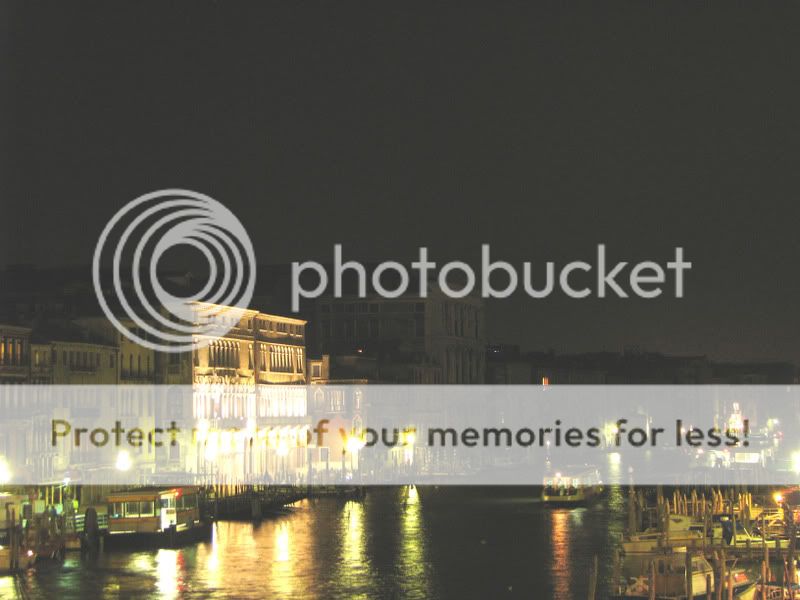 http://i472.photobucket.com/albums/rr86/romanian_spotter/Venezia%20-%20Jan%202009/V50.jpg