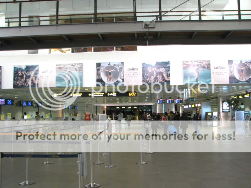 http://i472.photobucket.com/albums/rr86/romanian_spotter/Venezia%20-%20Jan%202009/V54.jpg