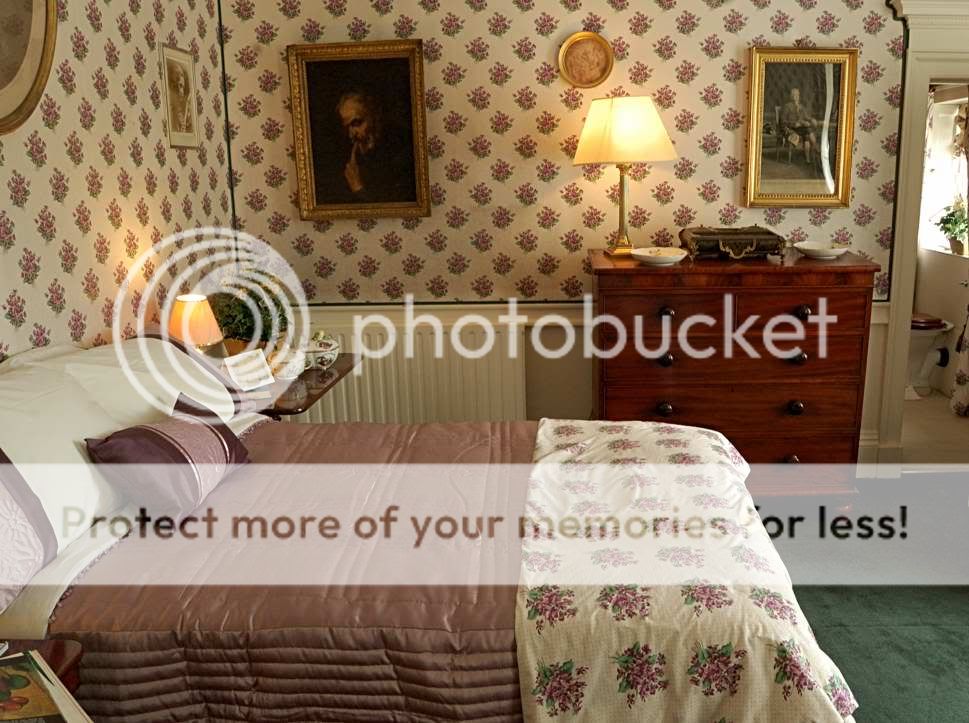 Shugborough Hall, Bedroom Photo Maestro