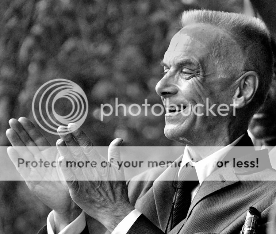  photo E Ricky Cool amp The In Crowd_DSD1605_zpsea4bgrxr.jpg