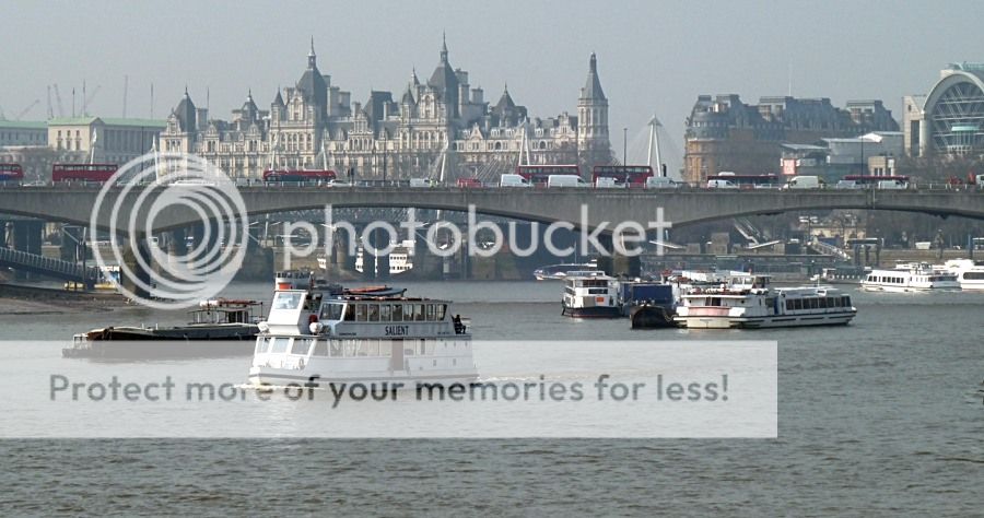  photo Thames P1020711_zpsisa4kbal.jpg